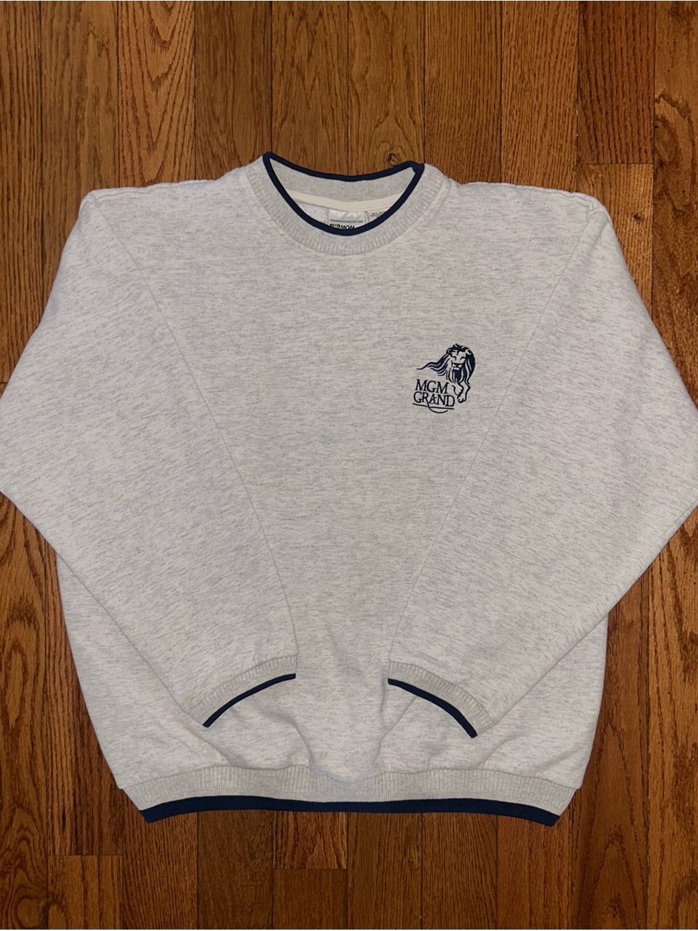 MGM Grand Las Vegas Vintage Crewneck Size 2XL